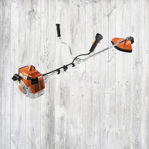Бензиновый триммер (бензокоса) Stihl
