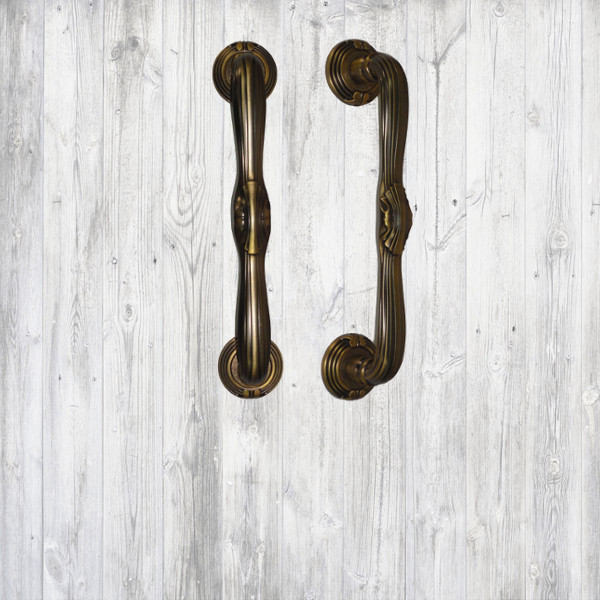 Дверные ручки